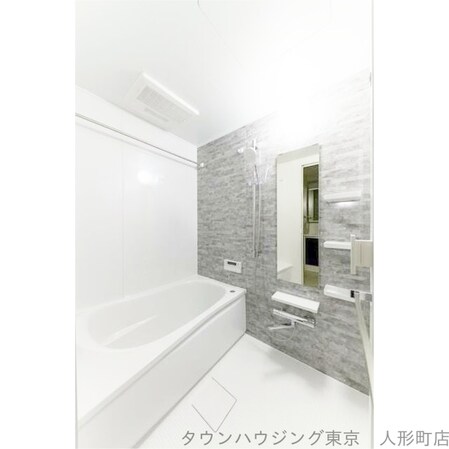 レジディア新川の物件内観写真